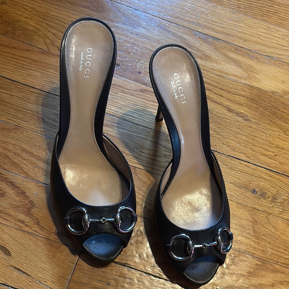 Gucci Black Heels with Silver Horsebit Detail